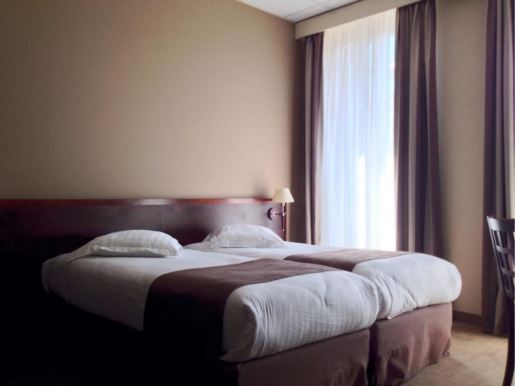 Hotel Le Noailles Nice Gare Exterior photo