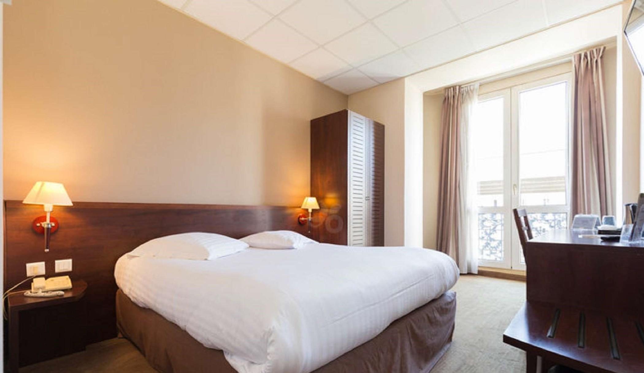 Hotel Le Noailles Nice Gare Exterior photo